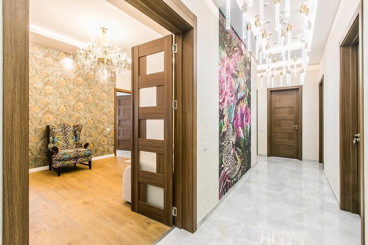 דירה טביליסי Sweet Home 6 Vip Rustaveli Avenue